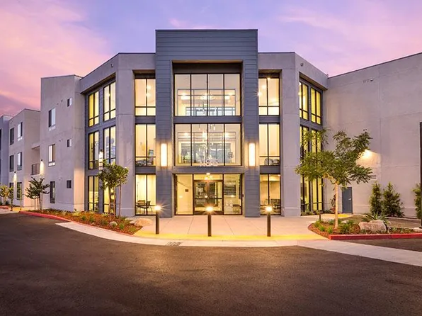 Lumina Apartments