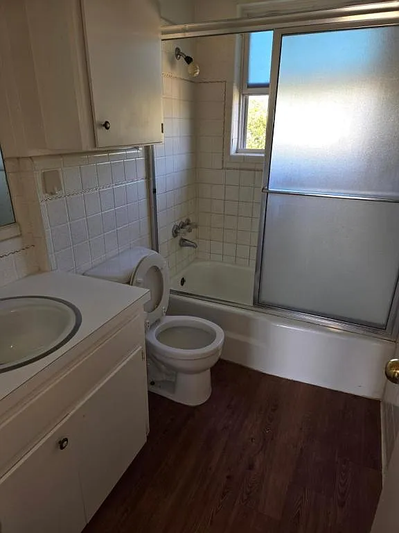 1605 Saunders St #7 — Photo 2