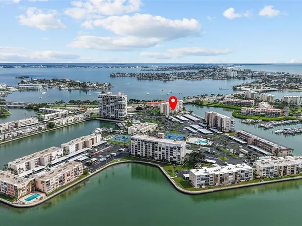 7400 Sun Island Dr S APT 412, South Pasadena, FL 33707