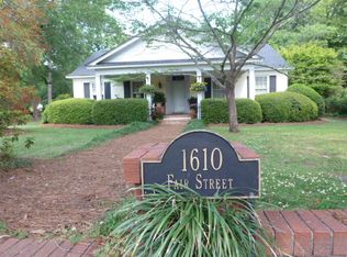1610 Fair St, Camden, SC 29020