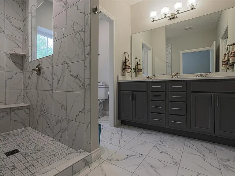 6733 Liberty Cir — Photo 20