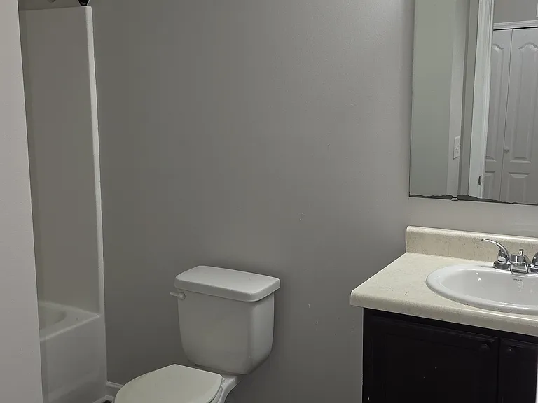 553 Old Salem Dr — Photo 14