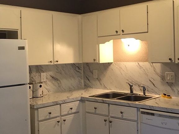 3rd image of 1108 Circle M Dr #B