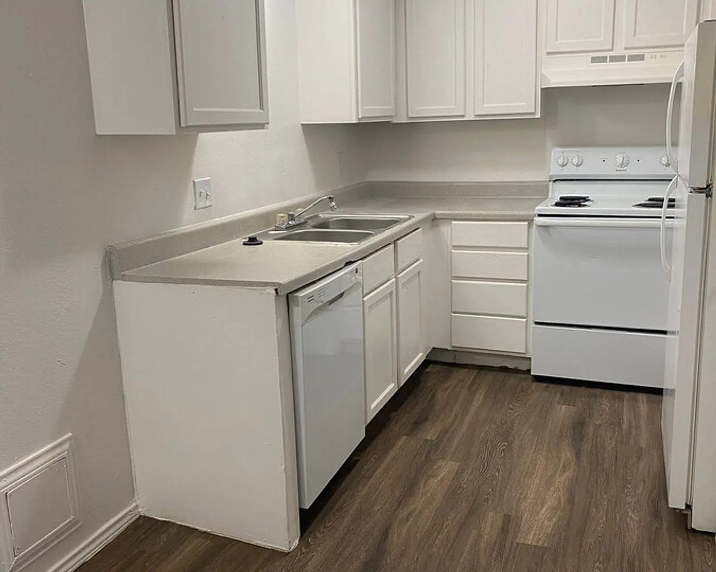 The Ivy Apartments-OK — Photo 1