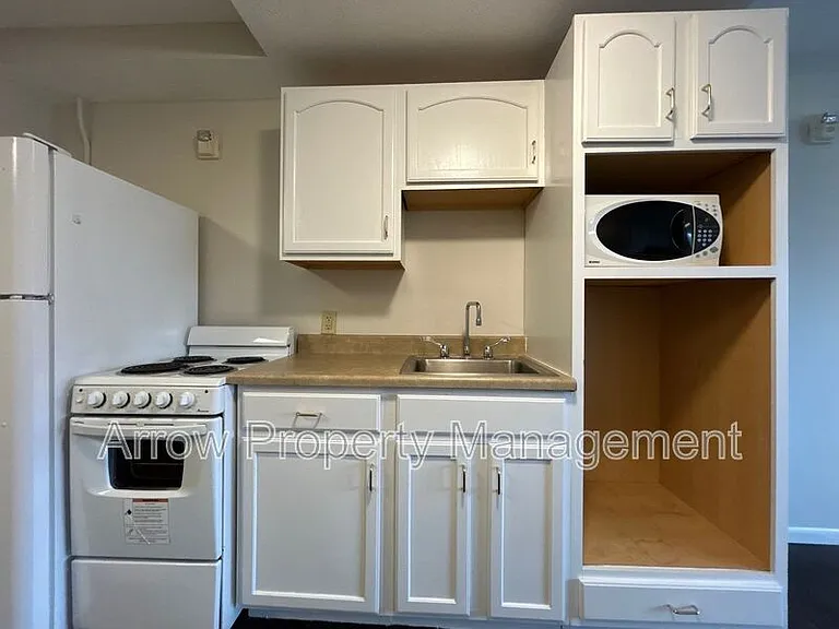 180 Poppe Dr #21 — Photo 7