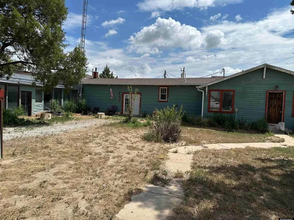 435 Main St, Hawk Springs, WY 82217