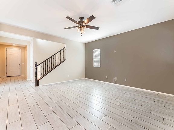 2nd image of 5405 Emerald Basin St