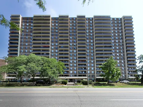511 The West Mall Rd #702, Toronto, ON M9C 1G5