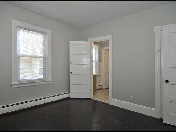 5th image of 93 Carolina Ave #2