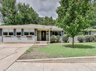 345 James Ln, Bedford, TX 76022