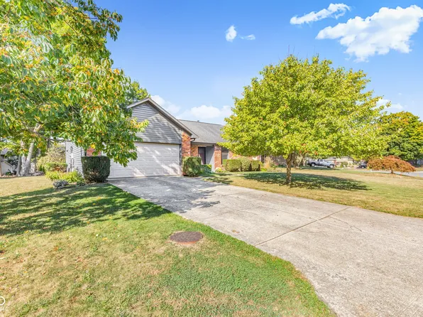 2340 Lincoln Dr, Cicero, IN 46034