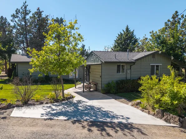 11136 Highway A12, Montague, CA 96064