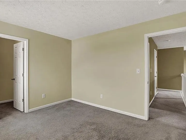 8081 Tasman Dr — Photo 33