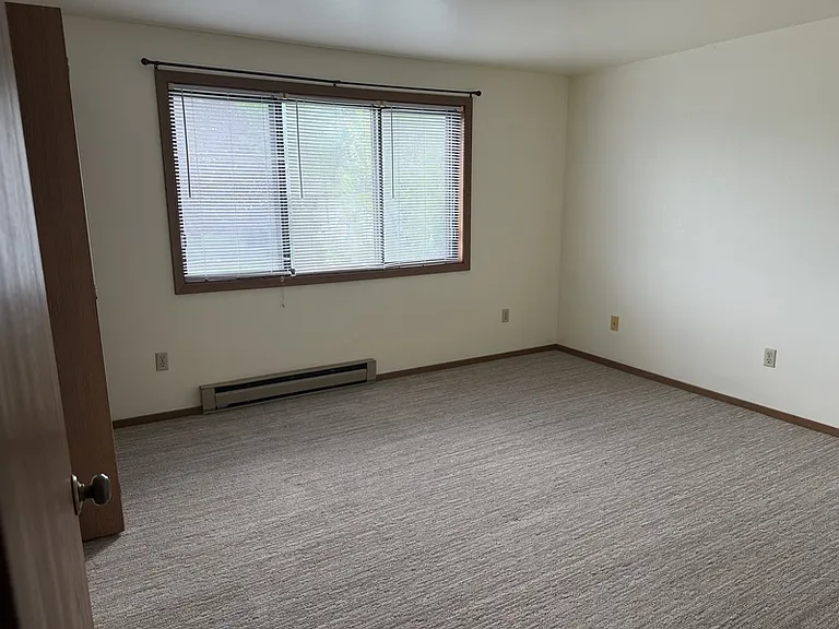 2149 N Michelle Ct E — Photo 17