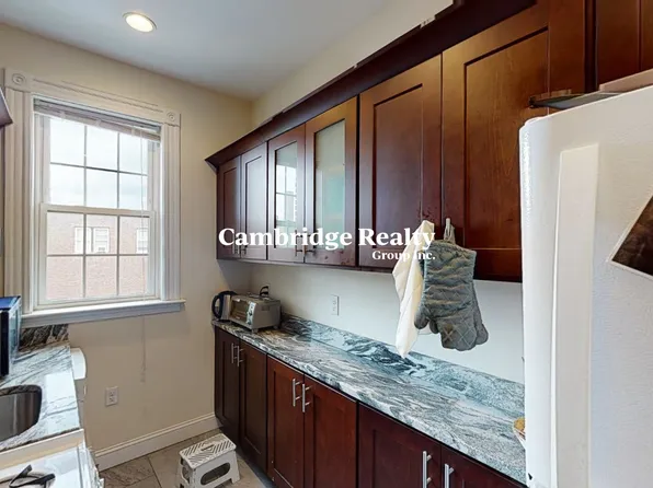 15 Glenville Ave #10T, Allston, MA 02134