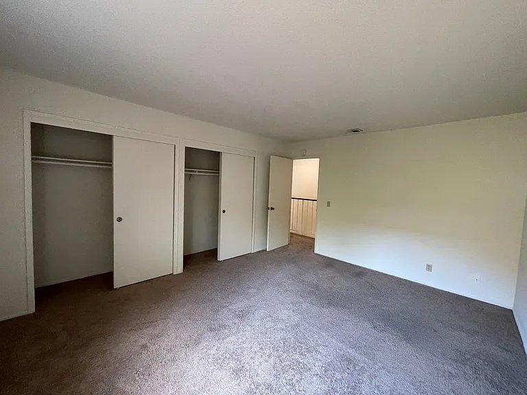 3443 Homestead Rd — Photo 15