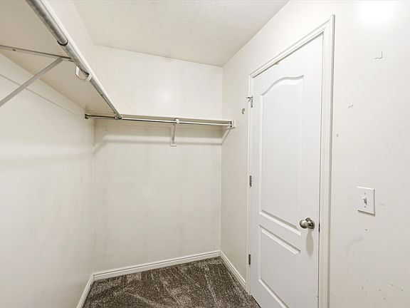 5th image of 7709 S Yellowwood Ln
