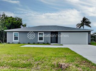 242 SW Oakridge Dr, Port Saint Lucie, FL 34984