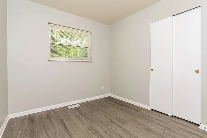 70 Edgecombe Dr — Photo 7