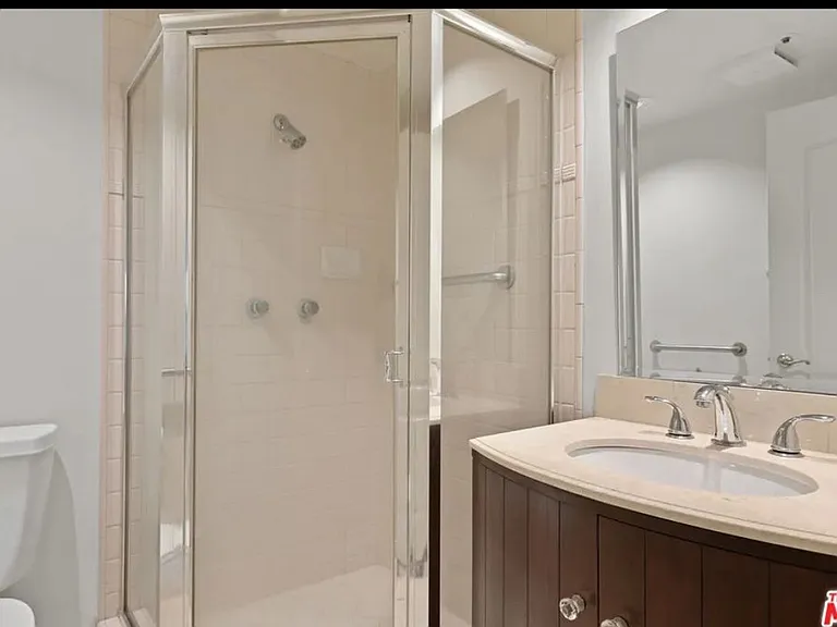 11690 Montana Ave #1003 — Photo 9