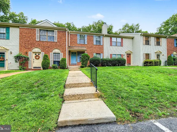 23 Greenwich Dr, Absecon, NJ 08205