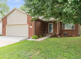 6163 E Quail Ridge Ct, Bel Aire, KS 67220