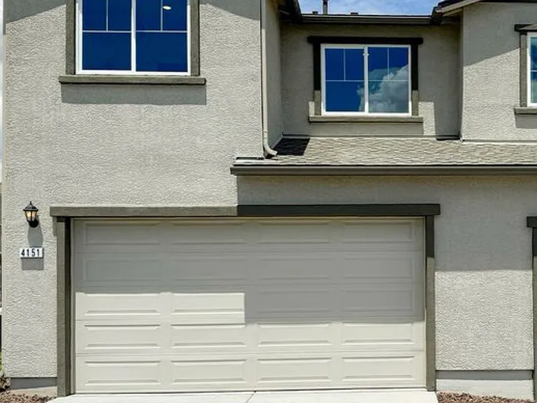 5870 Grand Row Way — Photo 4