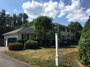 13 Delaware Rd, Medfield, MA 02052