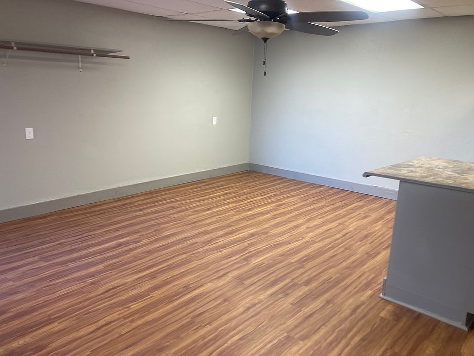 1st image of 5001 Country Club Dr #E