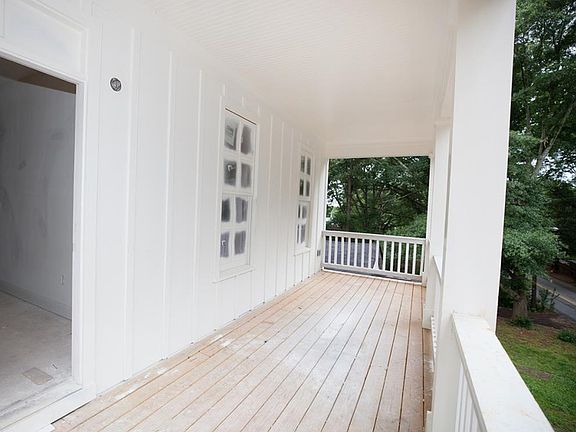 2nd image of 2781 Matthews St SE