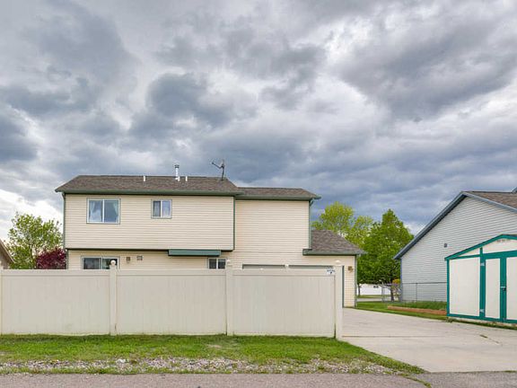 4th image of 2692 Mary Jane Blvd