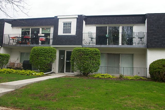 1st image of 1125 Royal Street George Dr #105