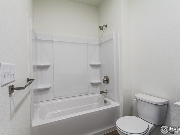 5th image of 5338 Blainville St