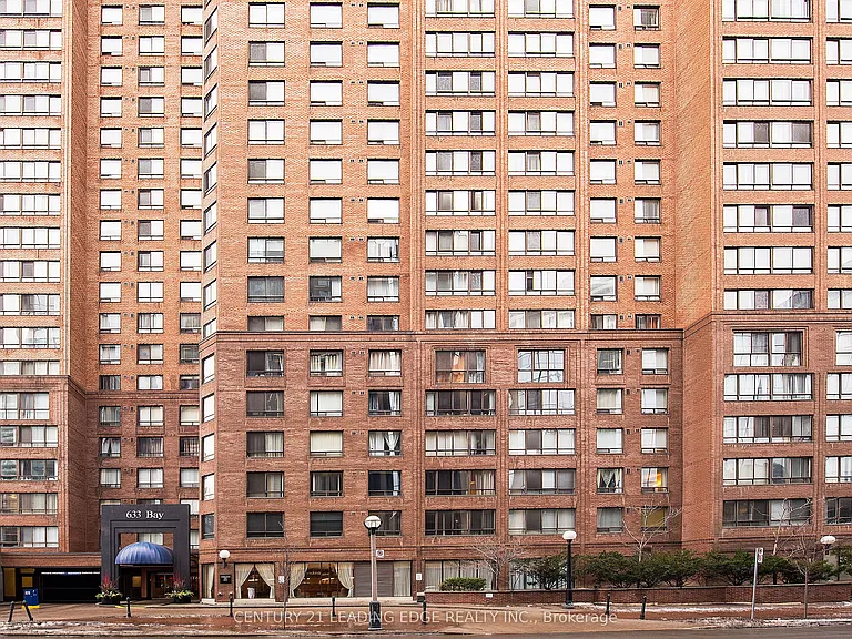 633 Bay St #2204 — Photo 22