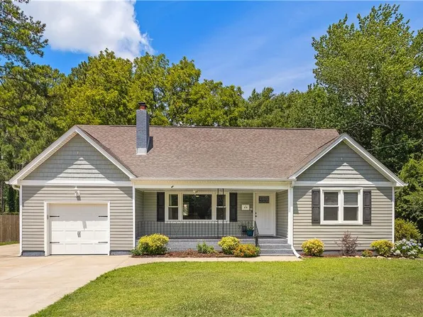 616 Elmhurst Ln, Portsmouth, VA 23701