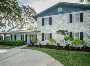 1004 N Florida Ave, Tarpon Springs, FL 34689