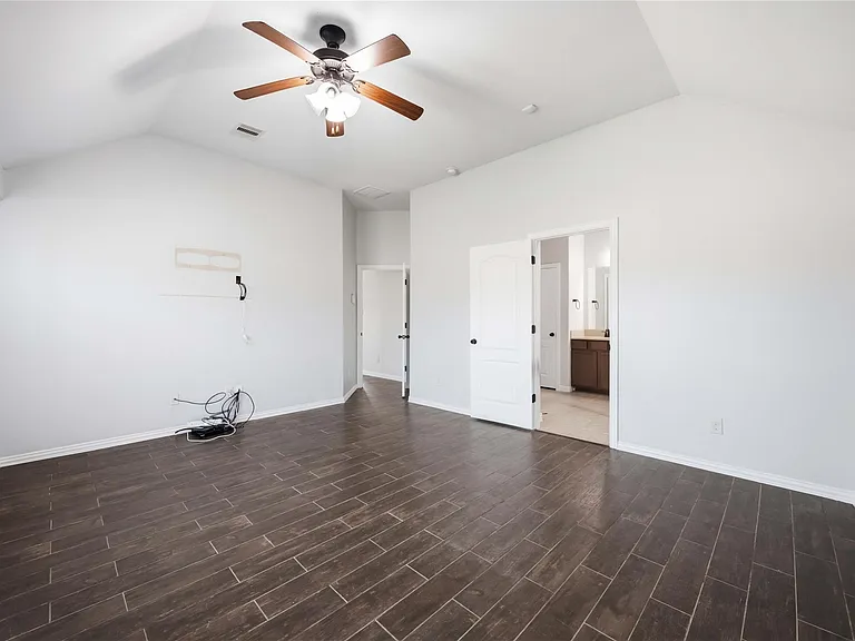 601 Dunlavy Ln — Photo 22