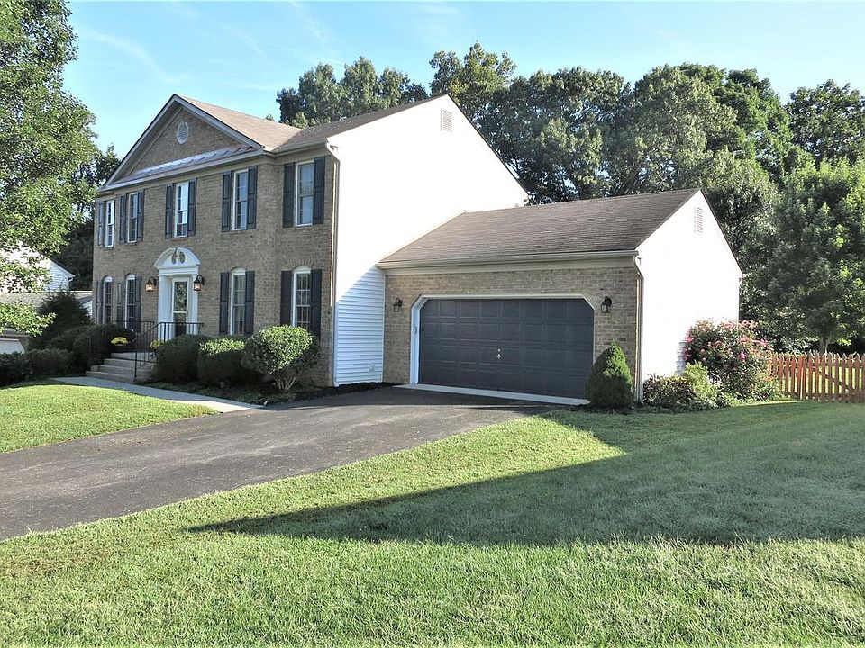 1st image of 6513 Brookhaven Ct