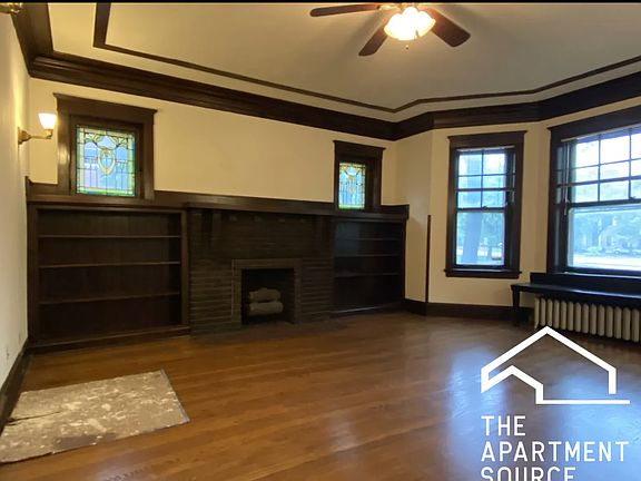 3rd image of 2819 W Logan Blvd #1