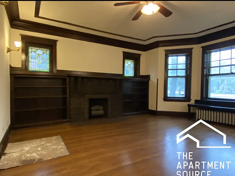 2819 W Logan Blvd #1 — Photo 3