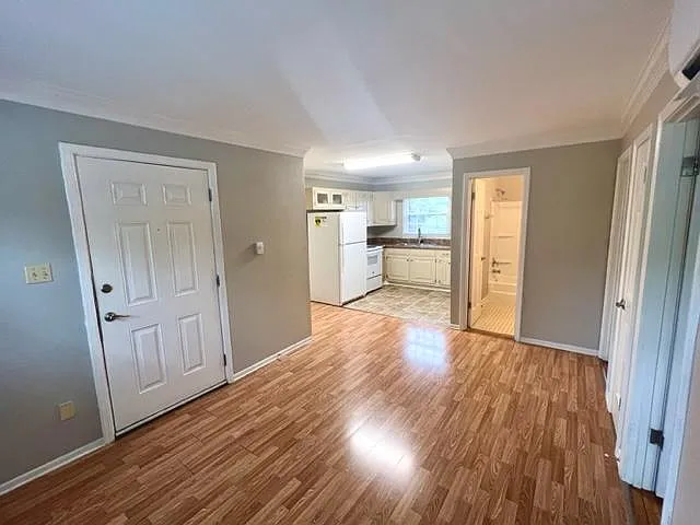 809 Randolph St #11 — Photo 5