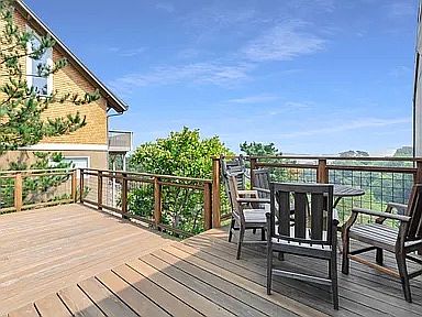 1st image of 428 Durant Way