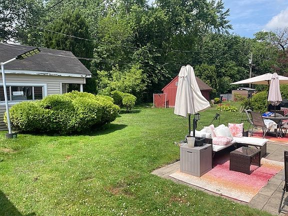 5th image of 671 River Dr