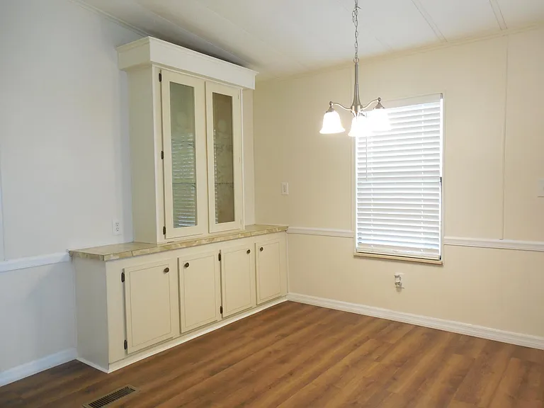 2055 S Floral Ave #50 — Photo 7