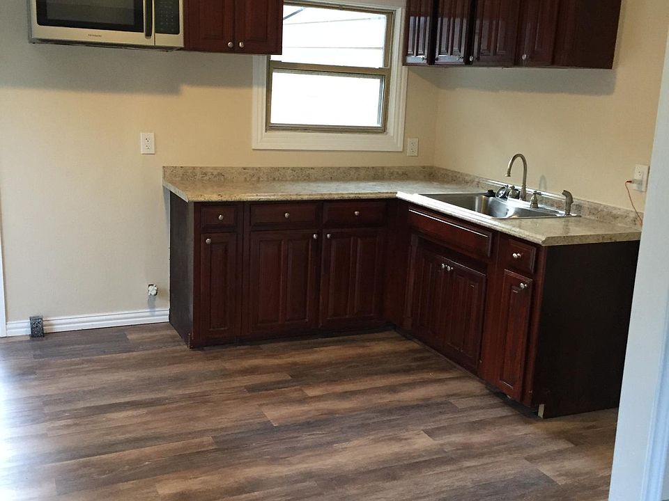 2nd image of 7308 Pensacola Ave