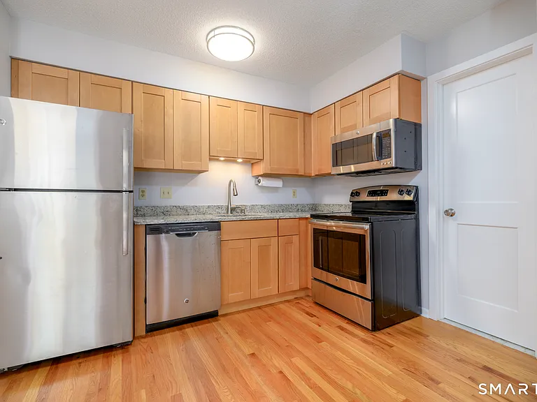 155 Short Beach Rd #201 — Photo 10