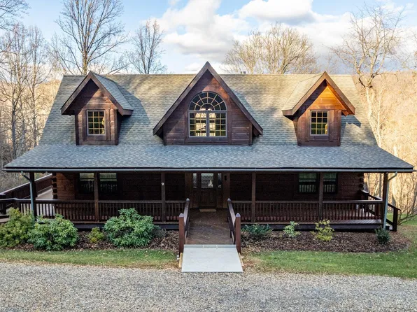 314 Mountain Top Dr, Amherst, VA 24521