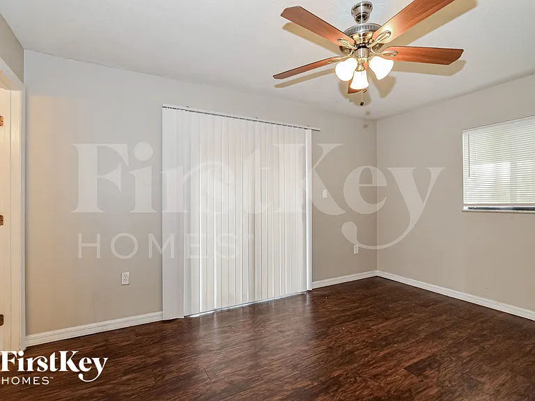 6314 Gamble Dr — Photo 8