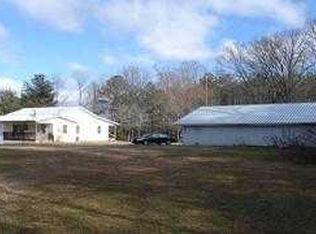 1724 Scenic Dr, Blue Ridge, GA 30513