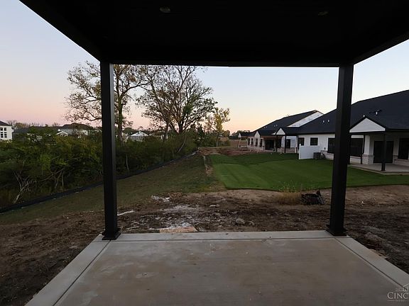 5th image of 3972 Olinger Ln #9744